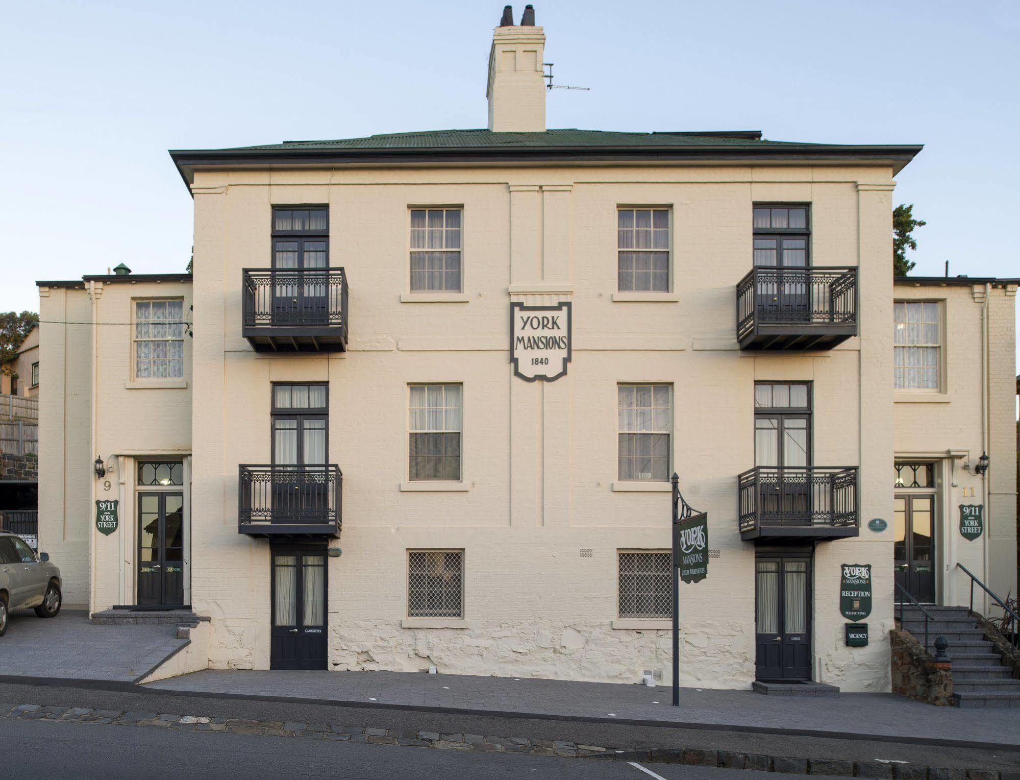 At York Mansions Aparthotel