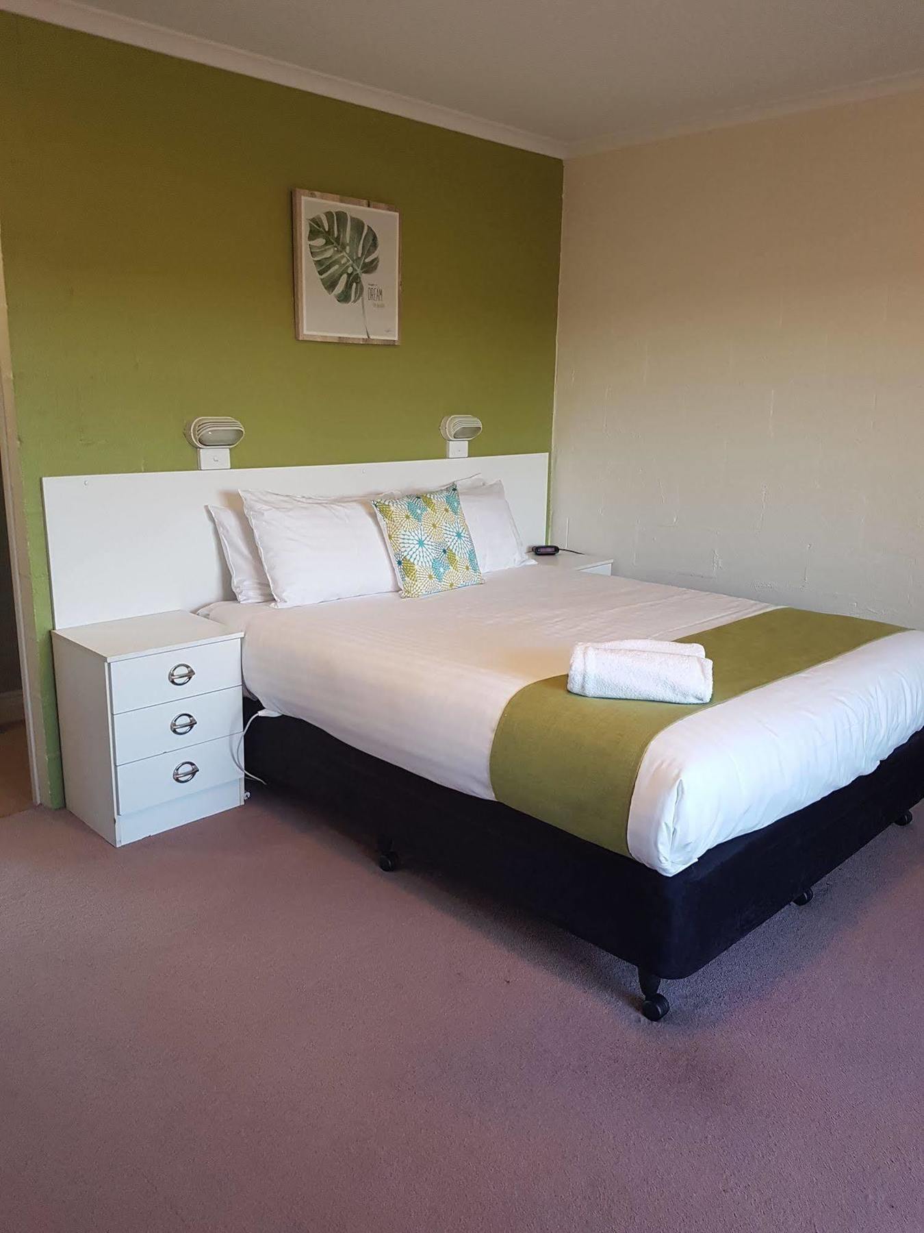 Alanvale 3*