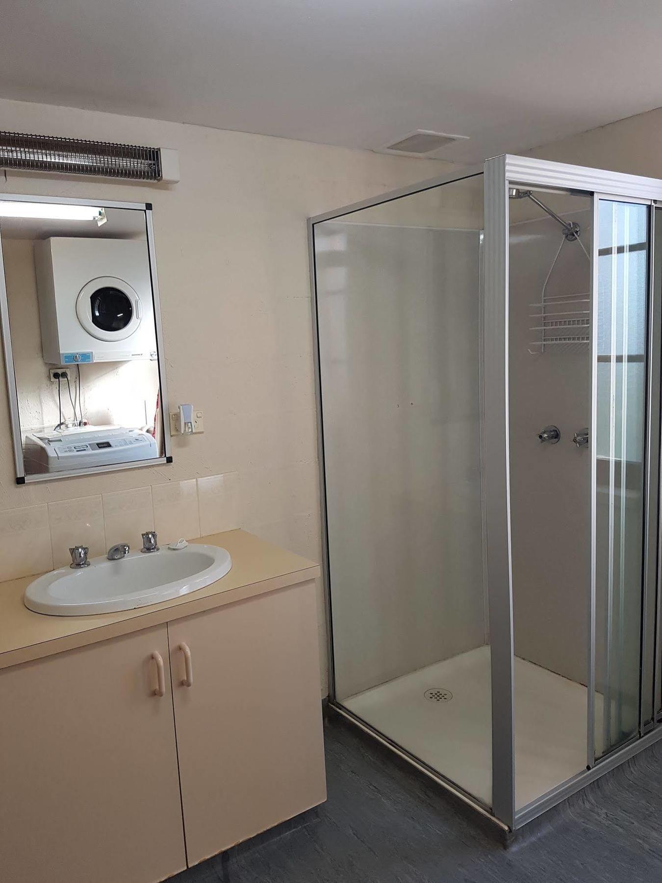 Alanvale Aparthotel