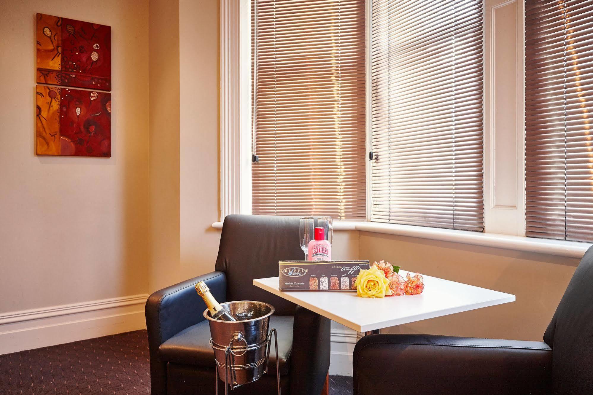 Auldington Hotel 4*