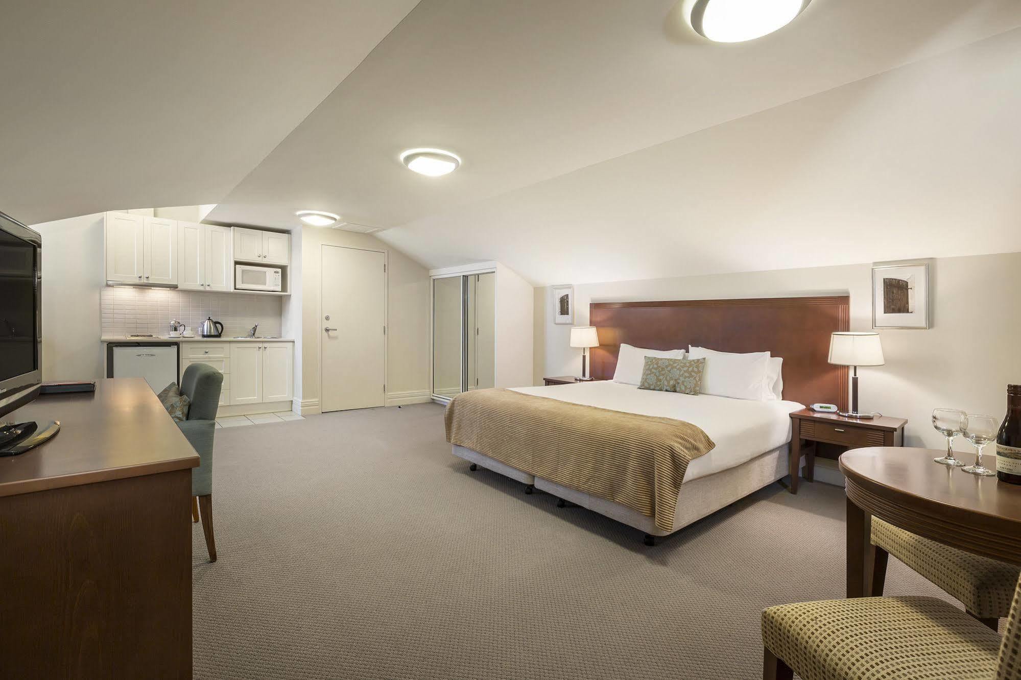 Official Aparthotel Launceston