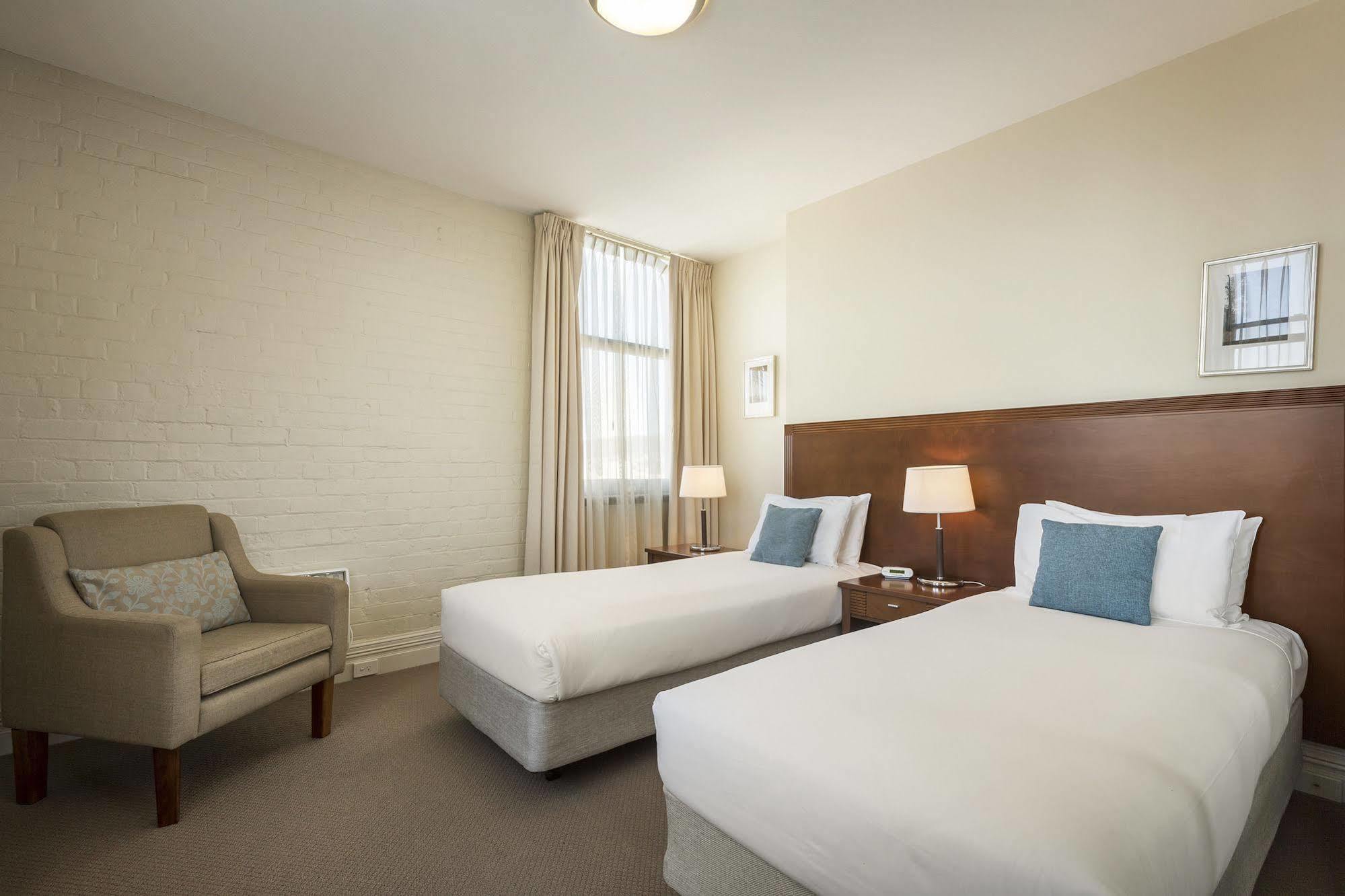 Aparthotel Official Launceston