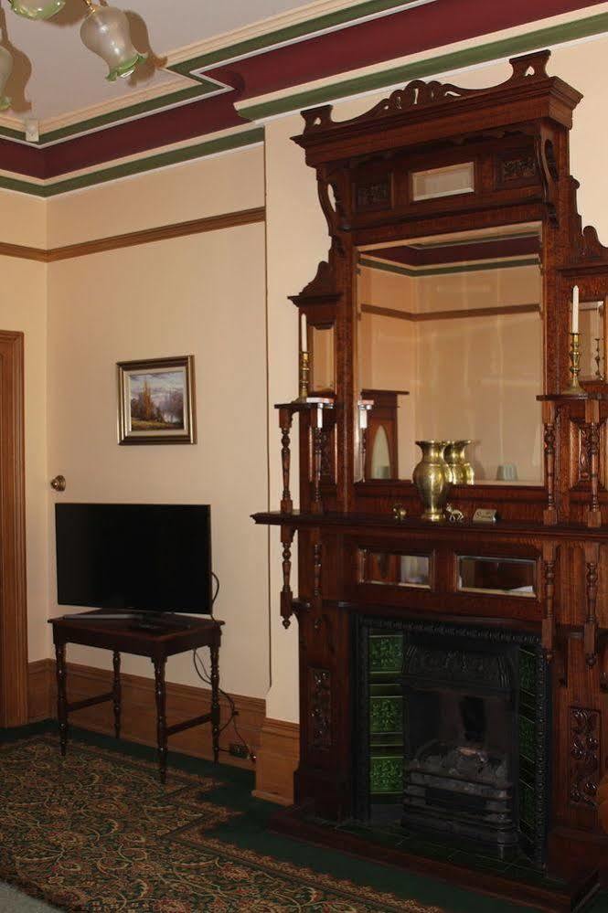 Turret House