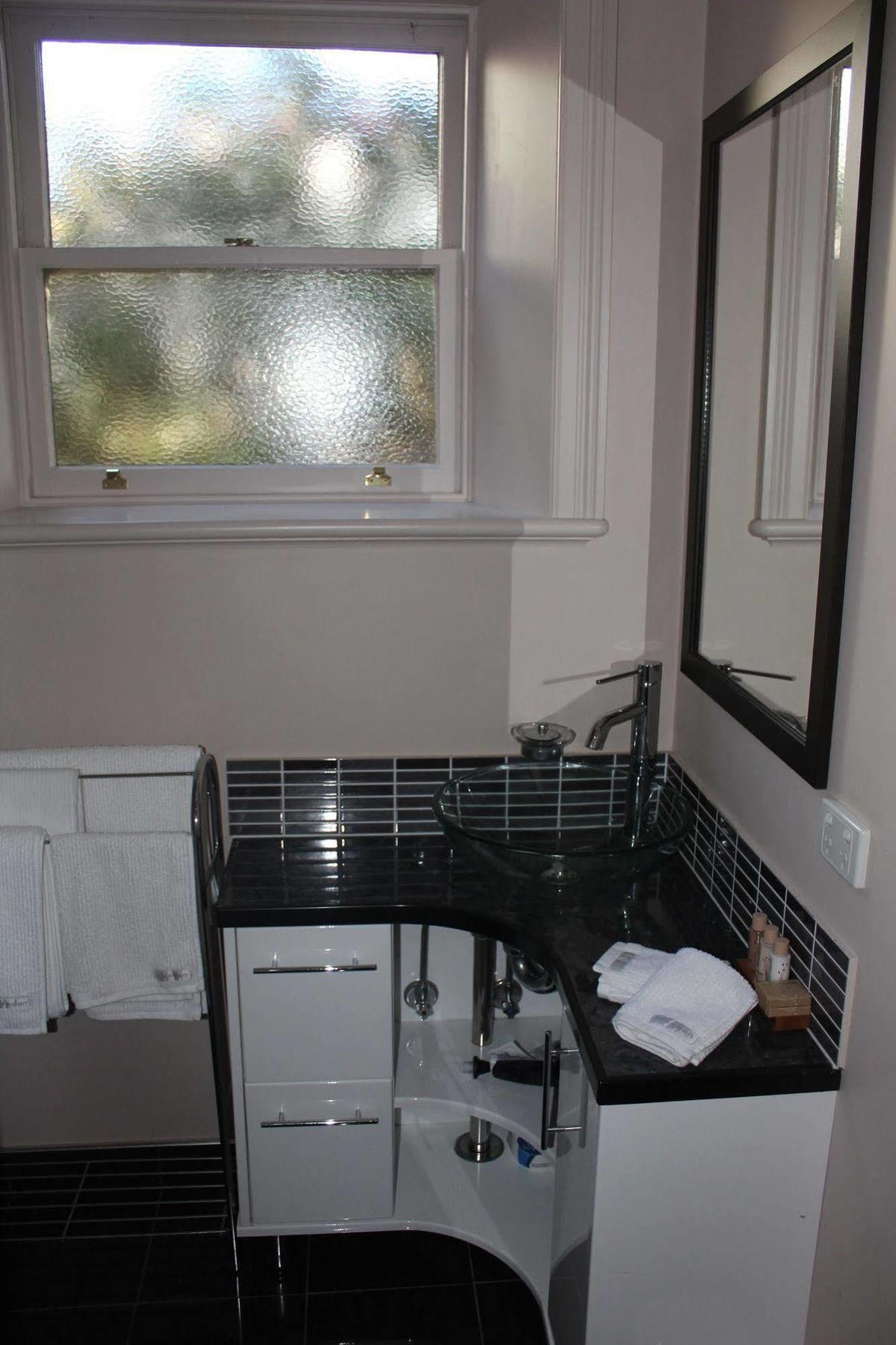 Turret House Bed & Breakfast Launceston