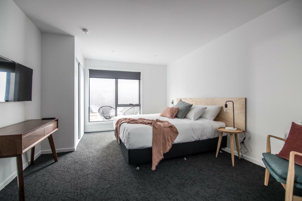 Change Overnight 4* Launceston