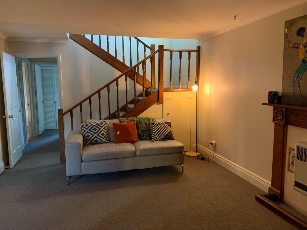 Townhouse Walking Distance To Holiday home Launceston